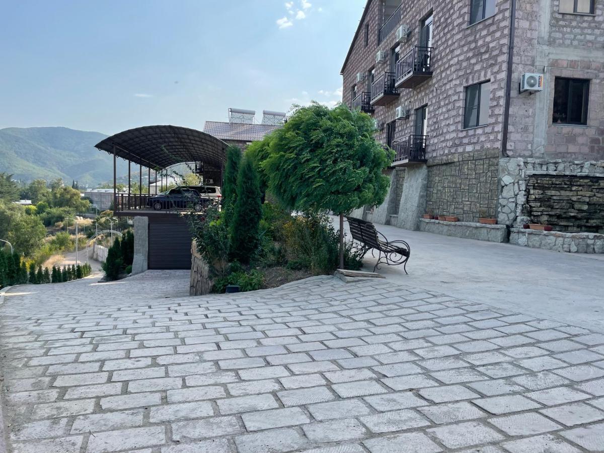 Kamar Hotel Ijevan Bagian luar foto