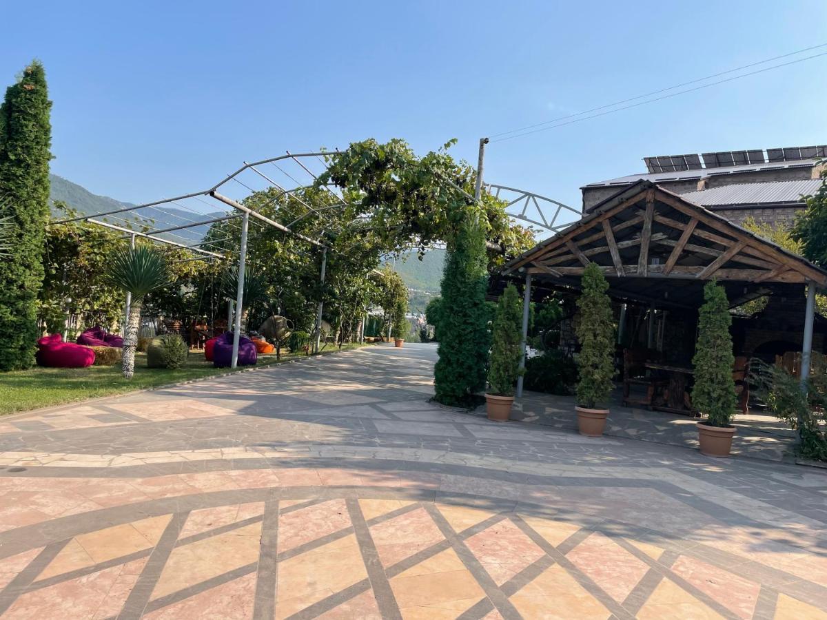 Kamar Hotel Ijevan Bagian luar foto