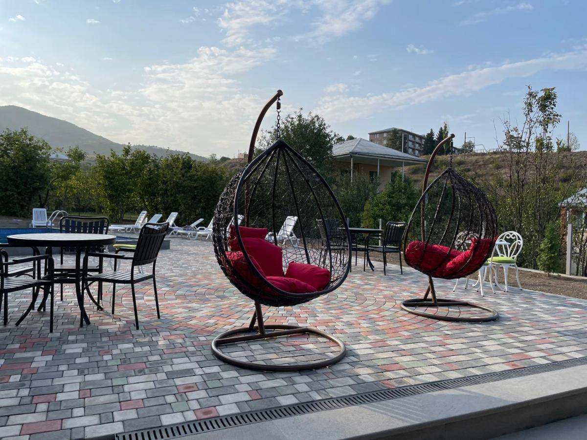 Kamar Hotel Ijevan Bagian luar foto