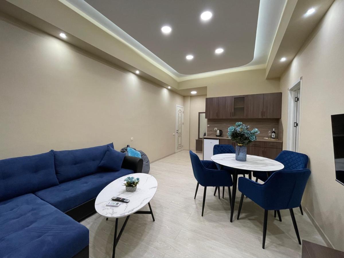 Kamar Hotel Ijevan Bagian luar foto