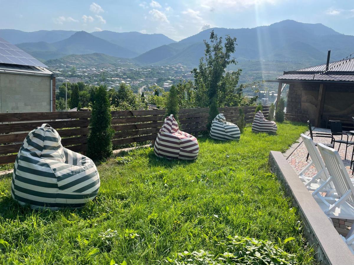 Kamar Hotel Ijevan Bagian luar foto